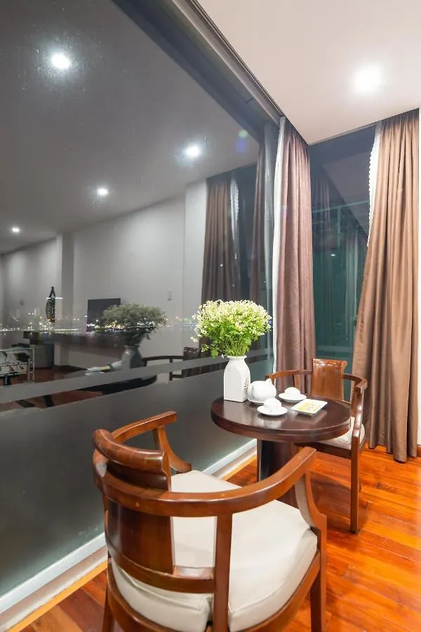 Hoang Linh Riverfront Hotel Da Nang 2*,  Vietname