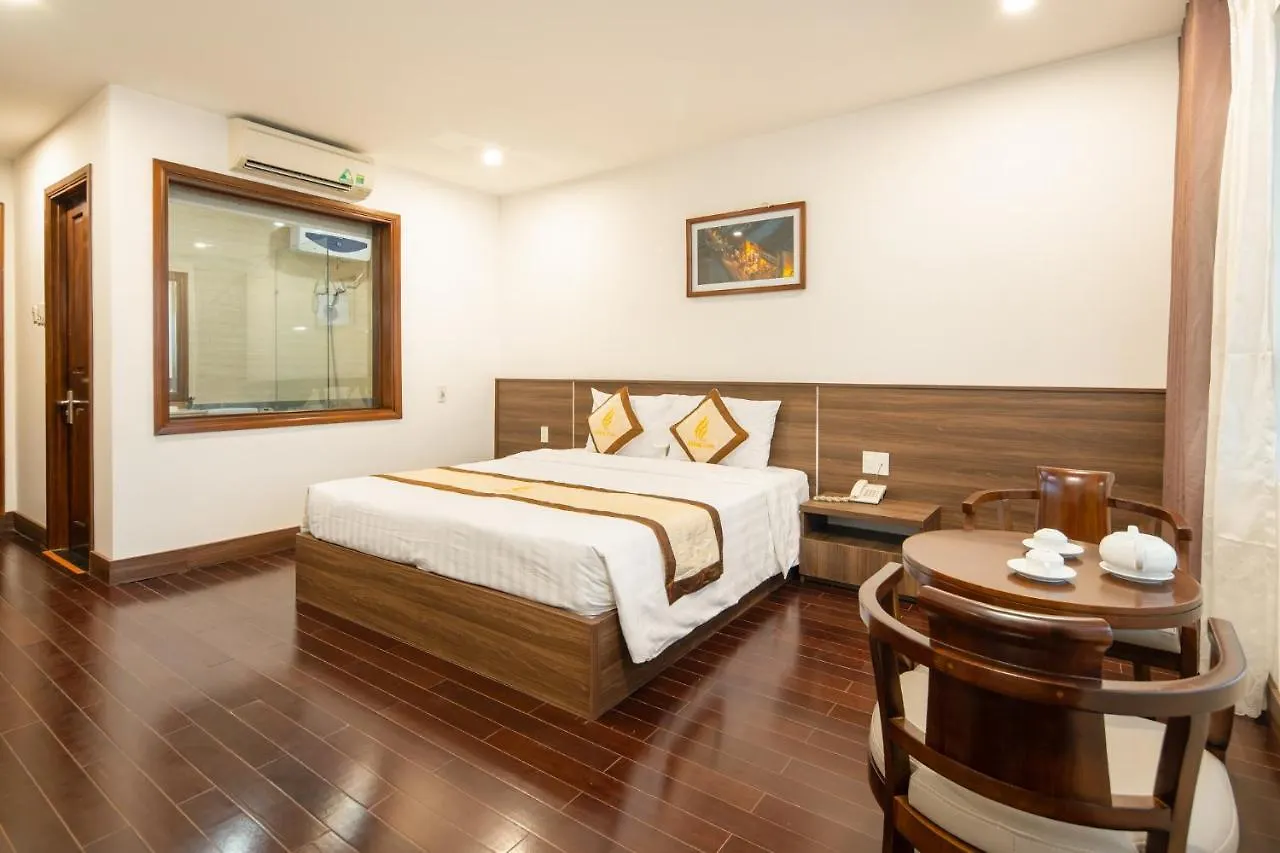 Hoang Linh Riverfront Hotel Da Nang Vietname