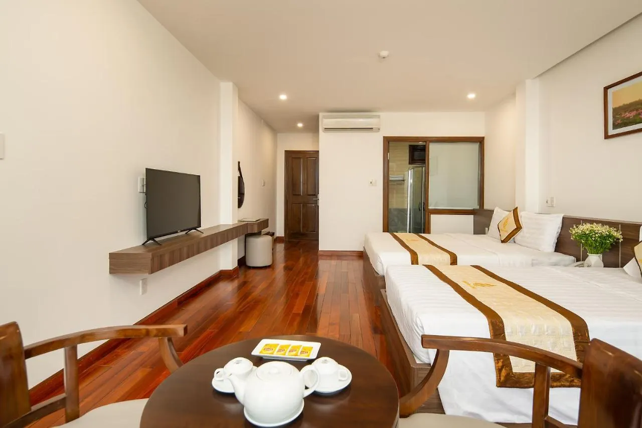 Hoang Linh Riverfront Hotel Da Nang